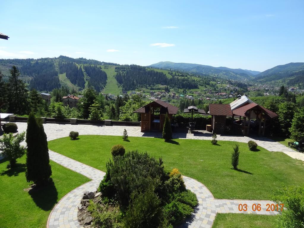 Alpenhof Pansion Hotel Slavske Exterior photo