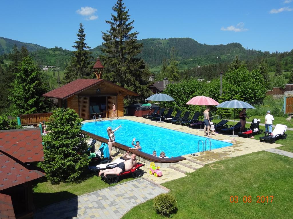 Alpenhof Pansion Hotel Slavske Exterior photo
